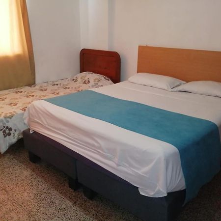 Hotel Del Oeste Cali Dış mekan fotoğraf
