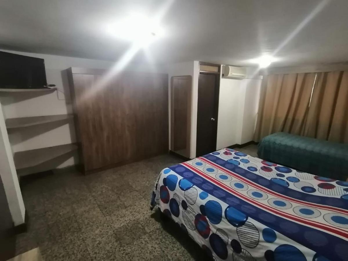 Hotel Del Oeste Cali Dış mekan fotoğraf