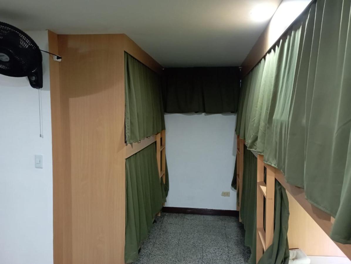 Hotel Del Oeste Cali Dış mekan fotoğraf